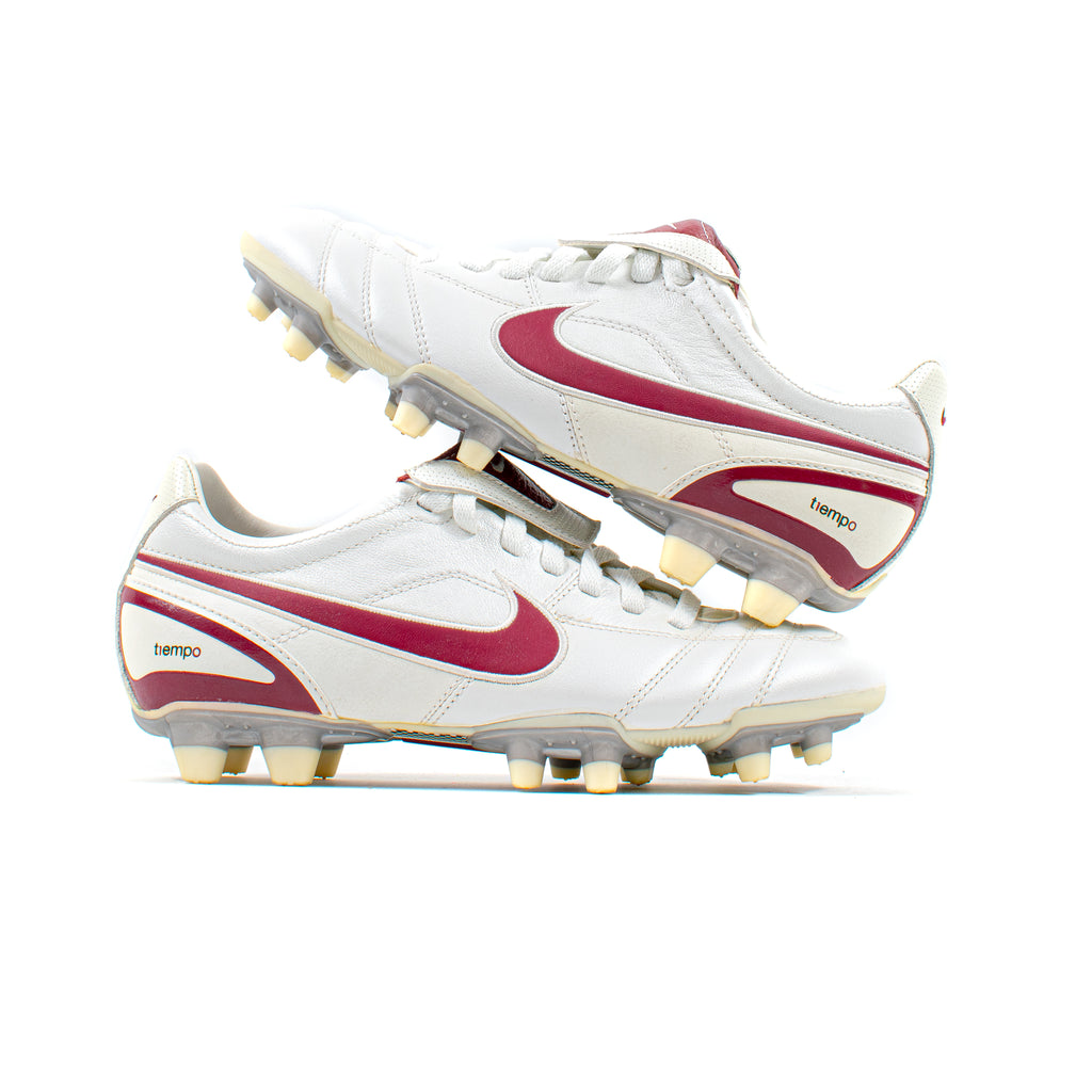 Nike tiempo white and red hotsell