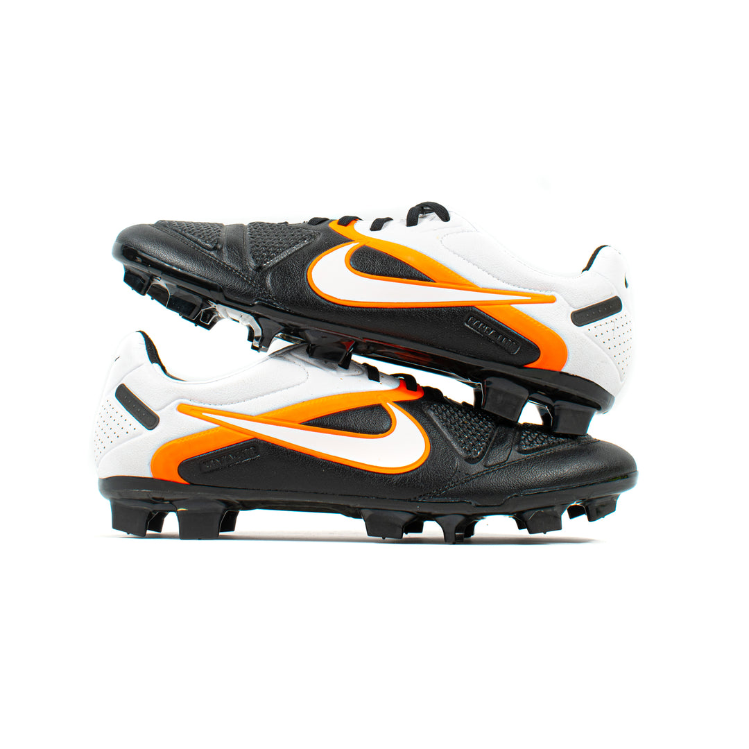 Nike CTR360 Maestri II Elite Black Orange FG Classic Soccer Cleats