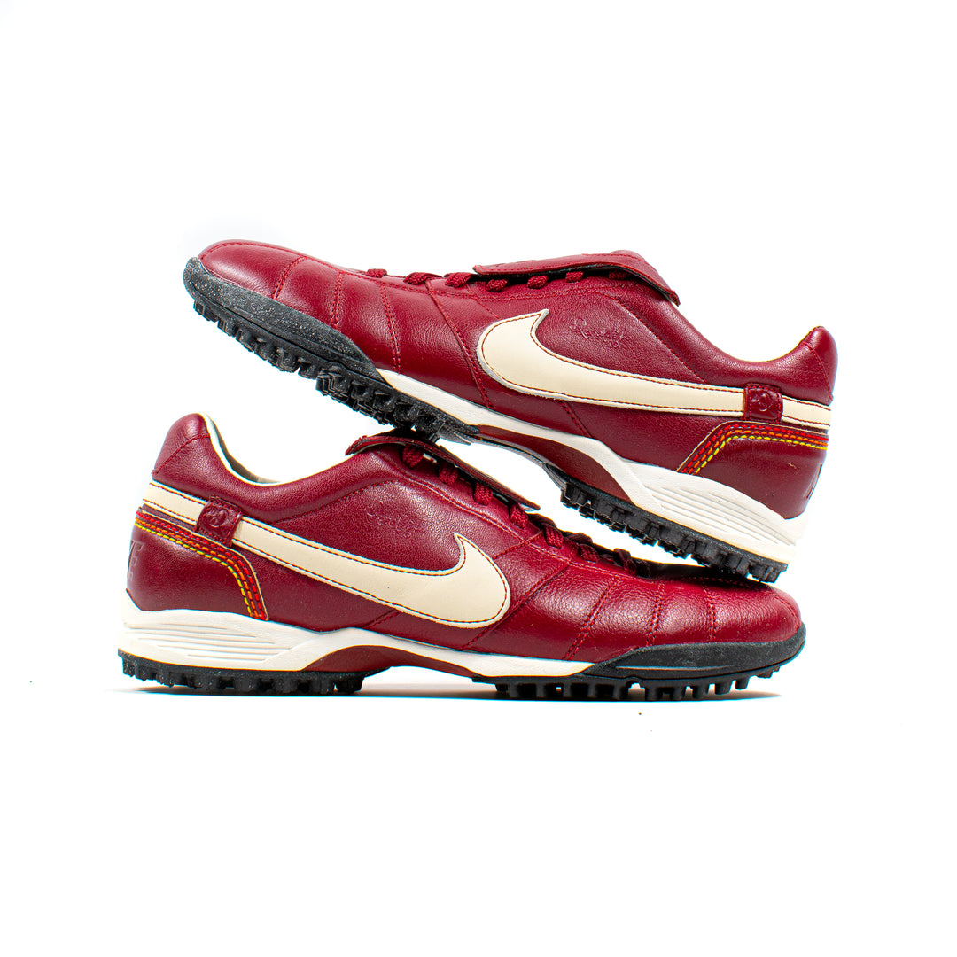 Nike Tiempo Ronaldinho Brasiliero R10 Red TF Football Boots Cleats 11.5US 10.5UK 45.5eu