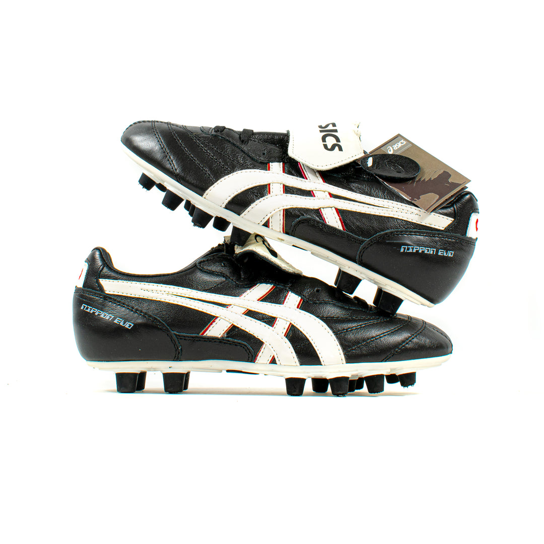 Asics Nippon Evo NR Black White FG Classic Soccer Cleats