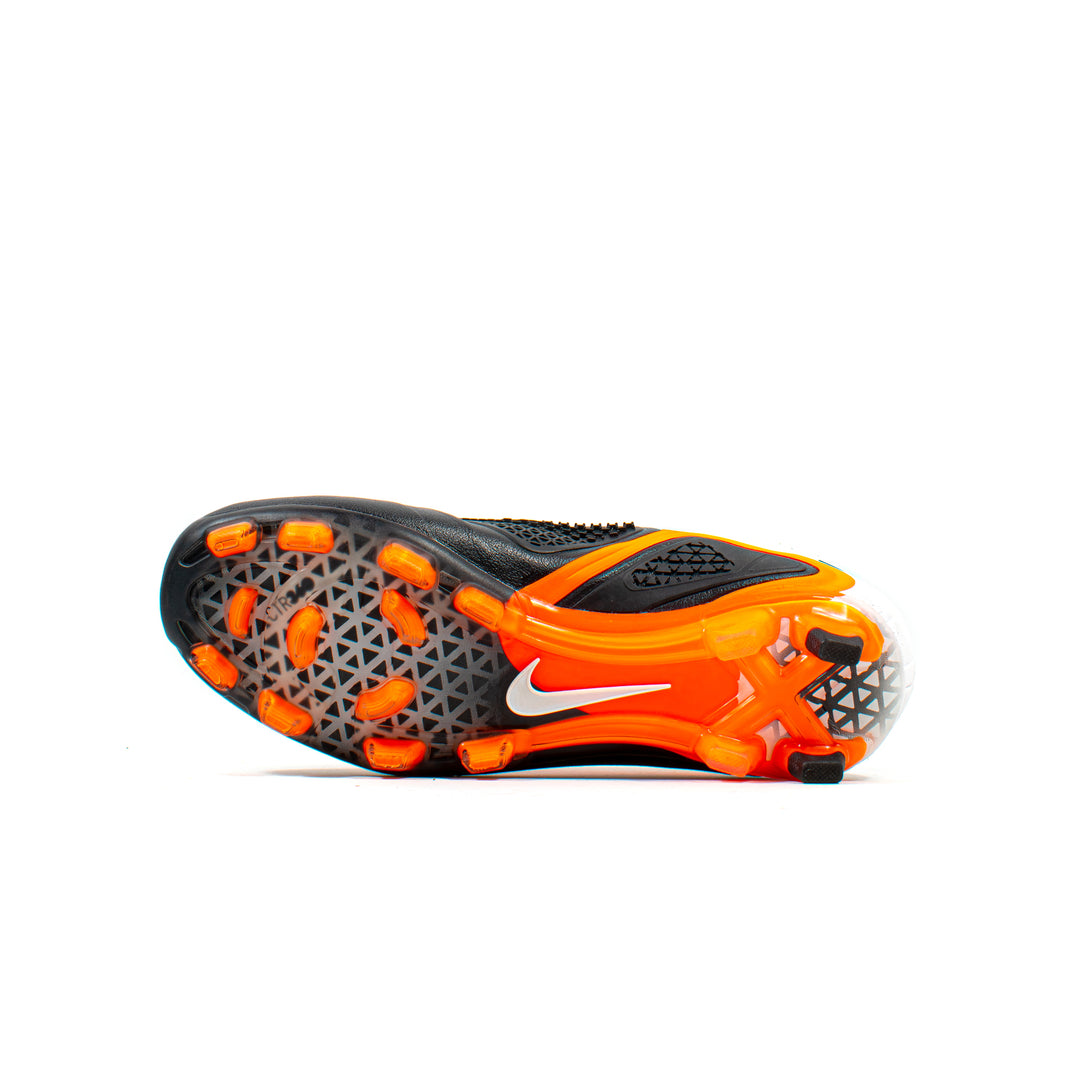 Nike CTR 360 Maestri II Black Orange FG Classic Soccer Cleats