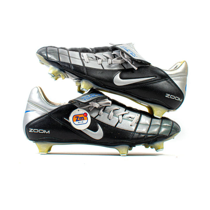 Nike Air Zoom Total 90 II Black Silver SG Classic Soccer Cleats